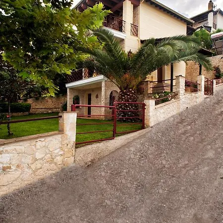 فيلة Villa Pefkohori *