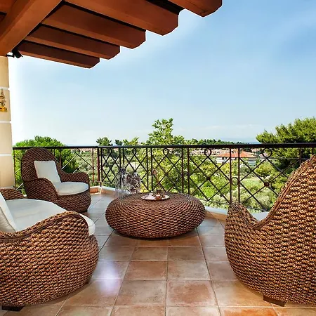 فيلة Villa Pefkohori