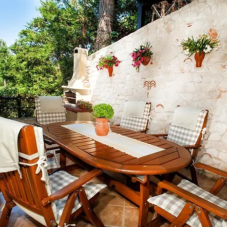 فيلة Villa Pefkohori بيفكوهوري