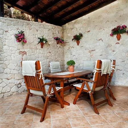فيلة Villa Pefkohori بيفكوهوري