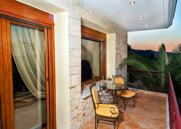 ヴィラ Villa Pefkohori *