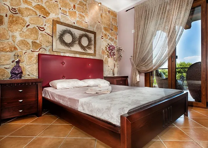 Villa Pefkohori Пефкохори